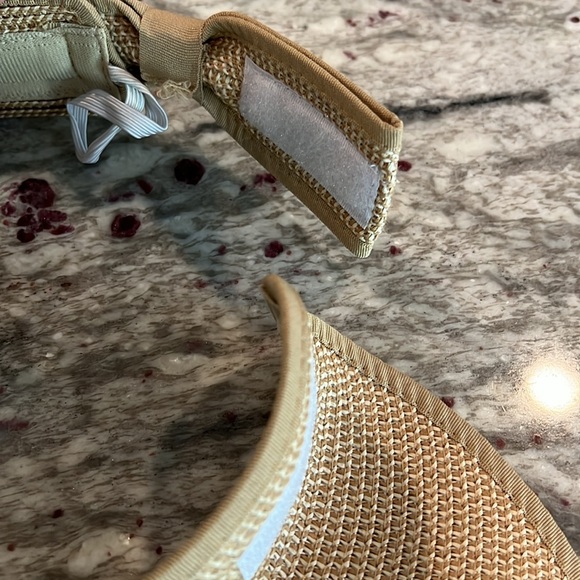 Foldable Straw Sun Hat - Picture 7 of 7